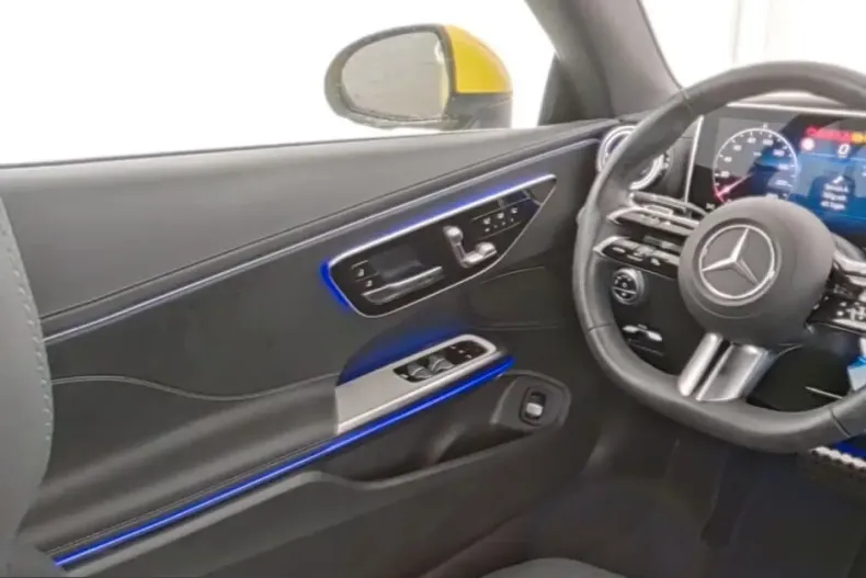 Mercedes-Benz CLE 300 (Clasa CLE) din 2024 cu 7.836 km - oferta MER205985 - foto 5