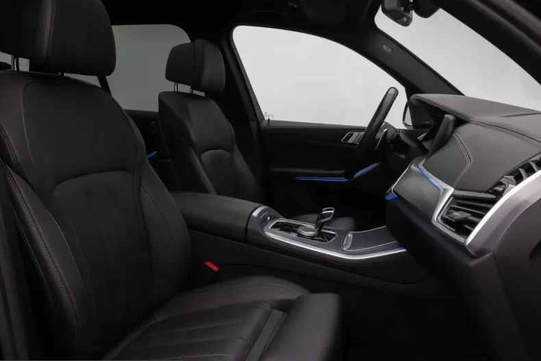 BMW X5 (Seria X) din 2022 cu 60.422 km - oferta BMW205986 - foto 37