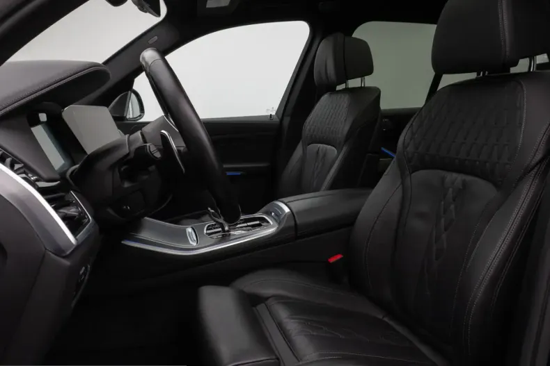 BMW X5 (Seria X) din 2022 cu 37.026 km - oferta BMW205988 - foto 36