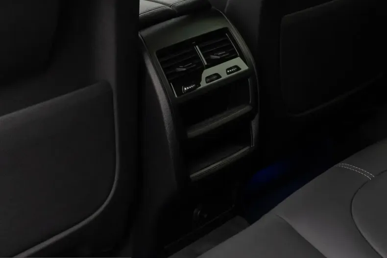 BMW X6 (Seria X) din 2022 cu 54.133 km - oferta BMW205989 - foto 27