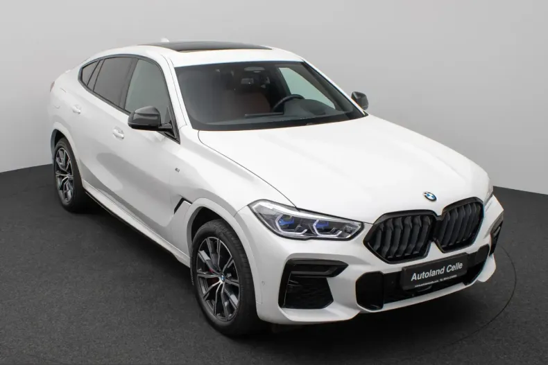 BMW X6 (Seria X) din 2022 cu 45.478 km - oferta BMW205991 - foto 3