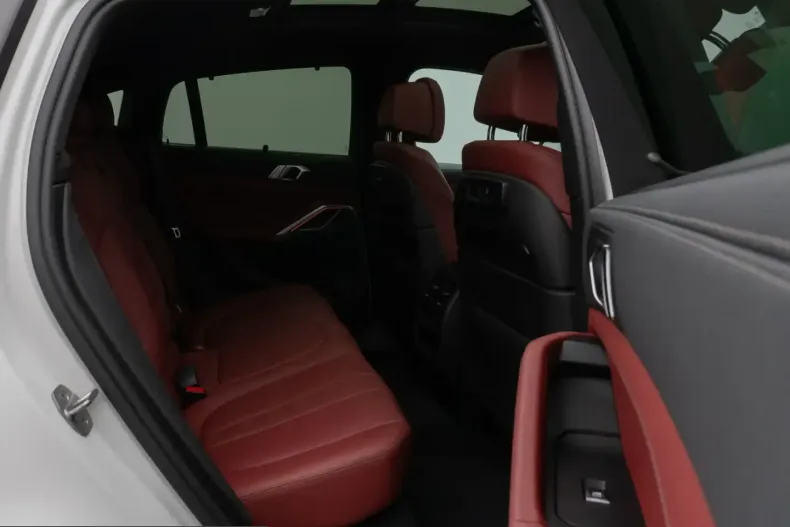 BMW X6 (Seria X) din 2022 cu 45.478 km - oferta BMW205991 - foto 25