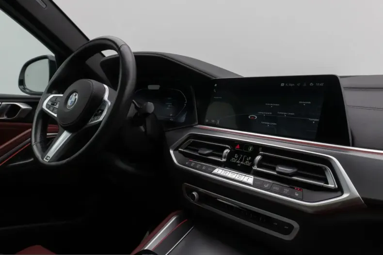 BMW X6 (Seria X) din 2022 cu 45.478 km - oferta BMW205991 - foto 37