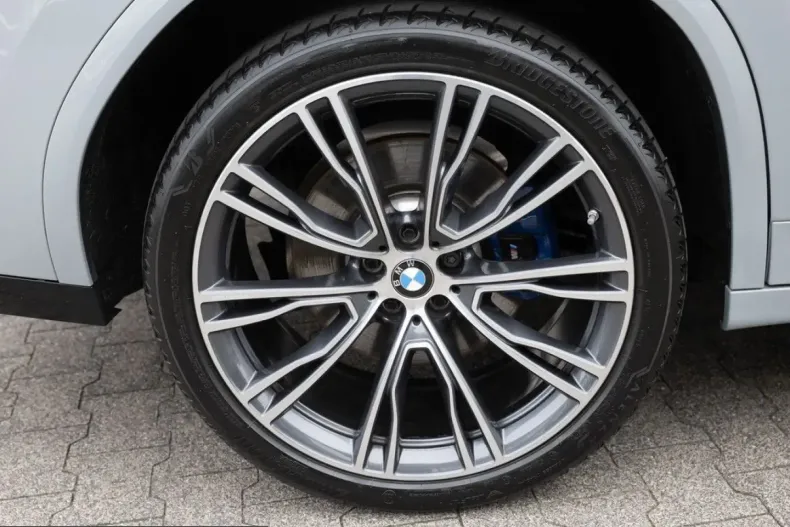 BMW X4 (Seria X) din 2024 cu 75.108 km - oferta BMW205995 - foto 9