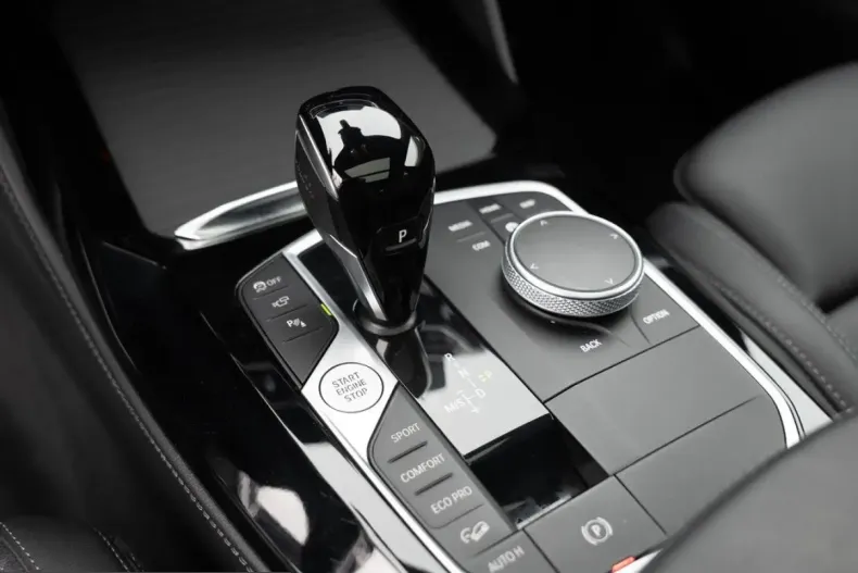 BMW X4 (Seria X) din 2024 cu 75.108 km - oferta BMW205995 - foto 21