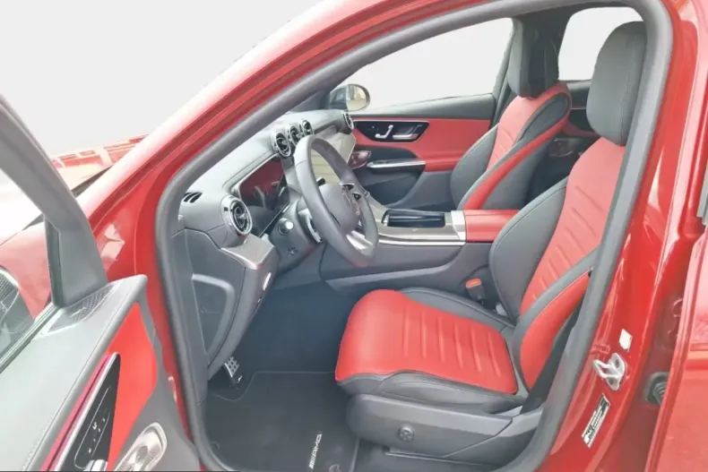 Mercedes-Benz GLC 200 (Clasa GLC) din 2024 cu 12.669 km - oferta MER205996 - foto 9