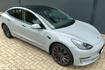 Tesla Model 3 din 2022 - oferta TES205998