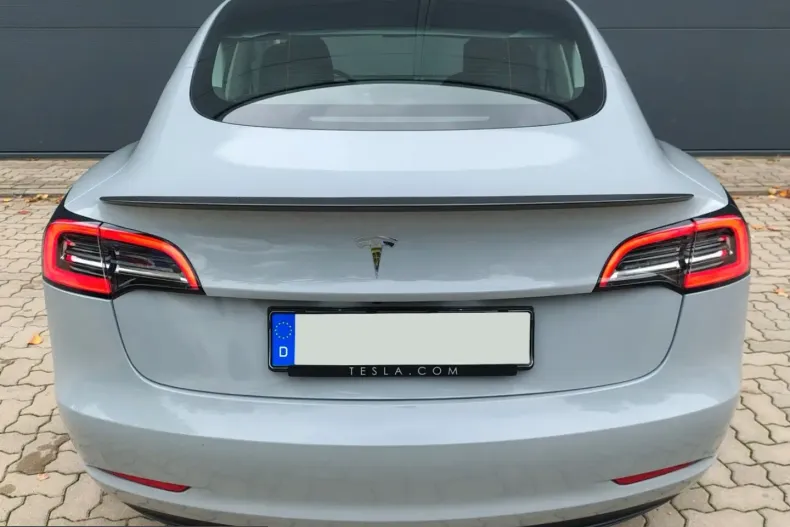 Tesla Model 3 din 2022 cu 63.500 km - oferta TES205998 - foto 6