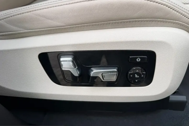 BMW X5 (Seria X) din 2023 cu 88.500 km - oferta BMW206001 - foto 34