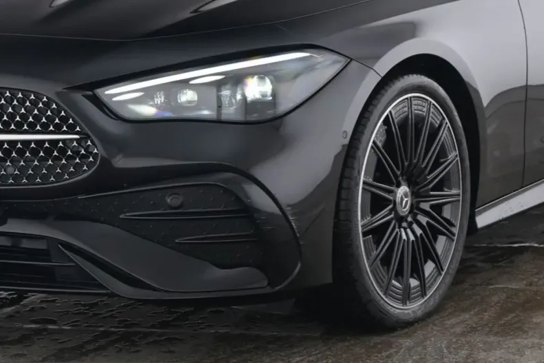 Mercedes-Benz CLE 300 (Clasa CLE) din 2024 cu 12.257 km - oferta MER206002 - foto 3