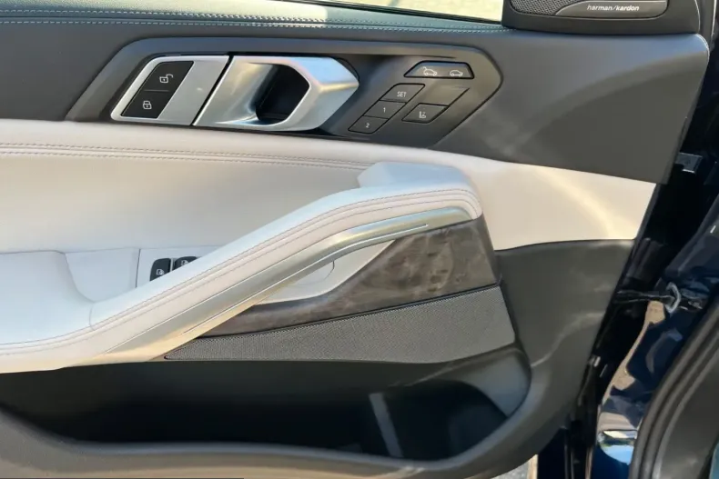 BMW X6 (Seria X) din 2023 cu 6.143 km - oferta BMW206006 - foto 15