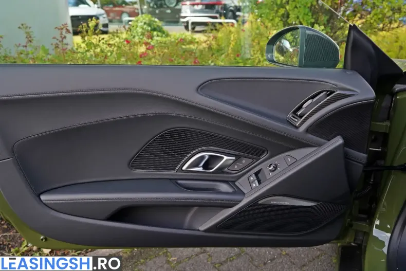 Audi R8 din 2024 cu 2.000 km - oferta AUD206008 - foto 7