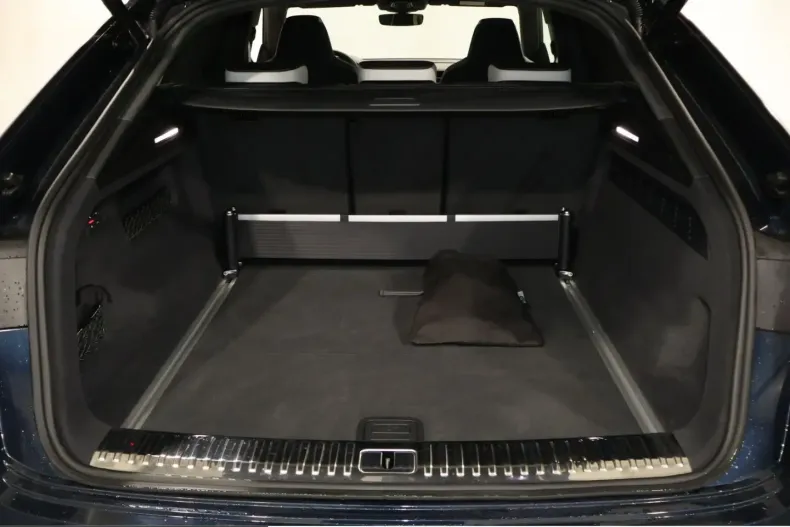 Audi RSQ8 din 2024 cu 14.226 km - oferta AUD206011 - foto 5