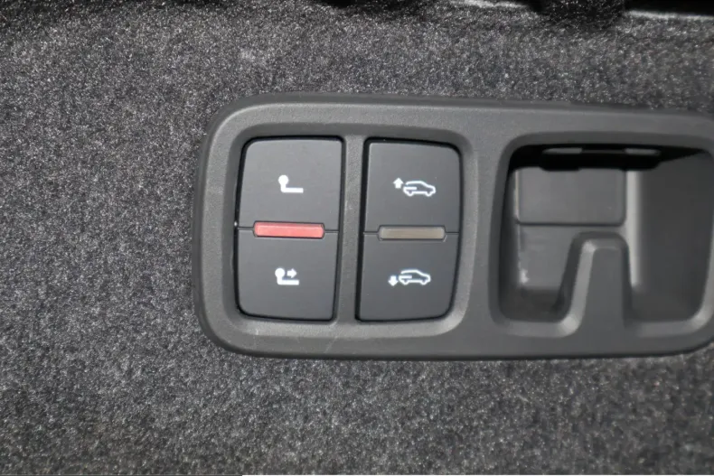 Audi RSQ8 din 2024 cu 14.226 km - oferta AUD206011 - foto 13