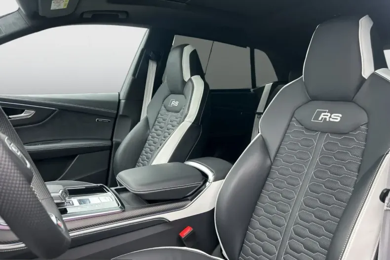 Audi RSQ8 din 2024 cu 9.256 km - oferta AUD206013 - foto 13