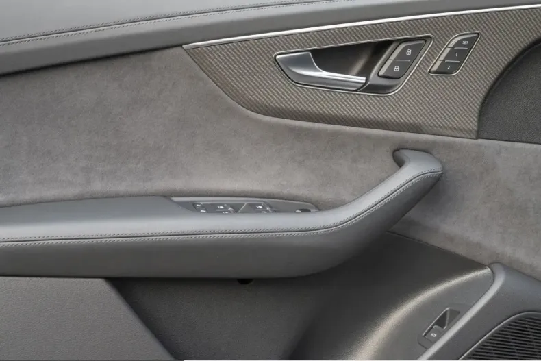 Audi RSQ8 din 2025 cu 24.024 km - oferta AUD206015 - foto 14