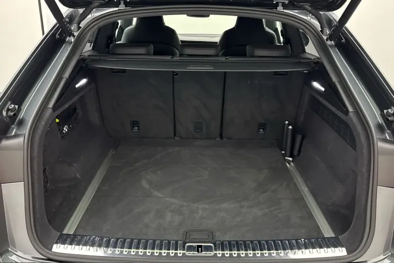 Audi RSQ8 din 2024 cu 43.146 km - oferta AUD206016 - foto 13