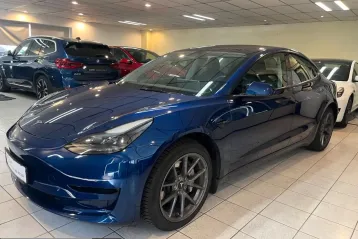 Tesla Model 3 din 2022 - oferta TES206021