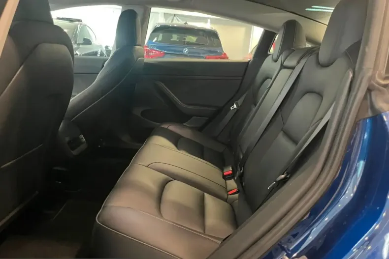 Tesla Model 3 din 2022 cu 30.000 km - oferta TES206021 - foto 8