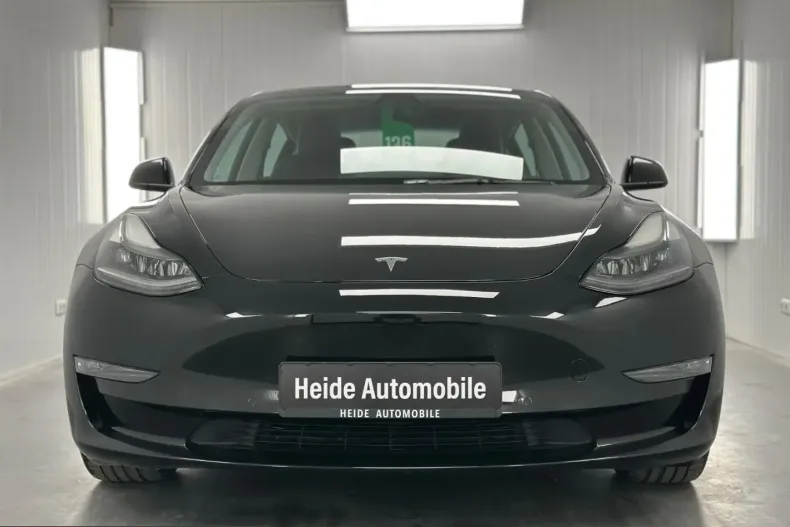 Tesla Model 3 din 2021 cu 69.000 km - oferta TES206024 - foto 2