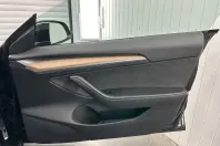 Tesla Model 3 din 2021 cu 69.000 km - oferta TES206024 - foto 39