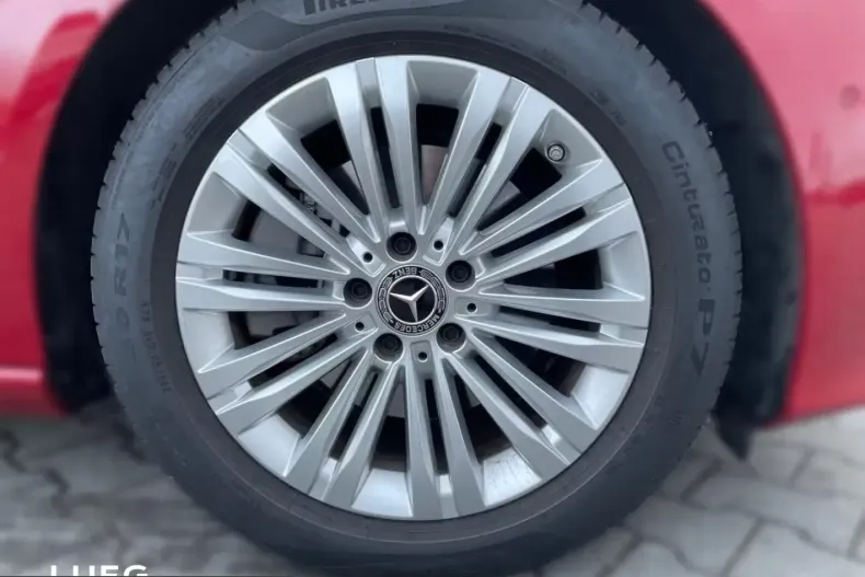 Mercedes-Benz C 200 (Clasa C) din 2024 cu 3.633 km - oferta MER206028 - foto 8