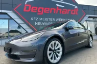 Tesla Model 3 din 2021 cu 22.961 km - oferta TES206029 - foto 1
