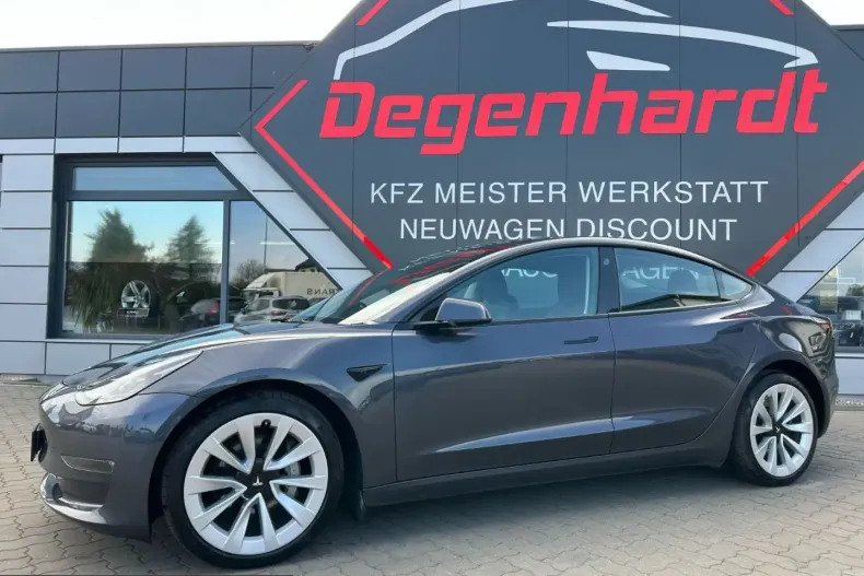 Tesla Model 3 din 2021 cu 22.961 km - oferta TES206029 - foto 3