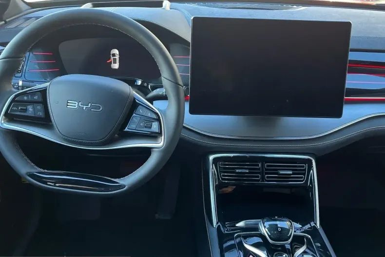 BYD Tang din 2025 cu 6.000 km - oferta BYD206030 - foto 8