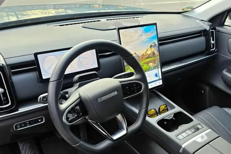 Jaecoo 7 din 2025 cu 13.600 km - oferta JAE206033 - foto 12