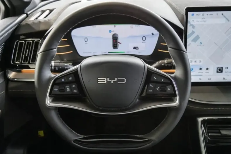 BYD Tang din 2025 cu 9.900 km - oferta BYD206036 - foto 6