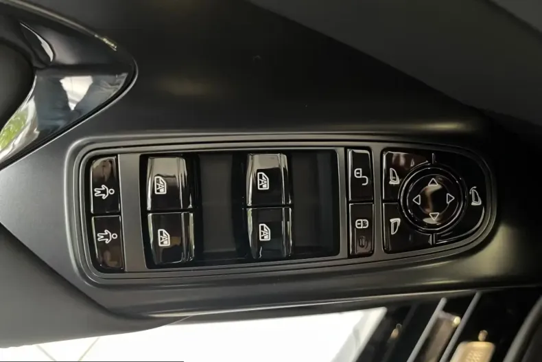 BYD Seal din 2025 cu 6.100 km - oferta BYD206037 - foto 8