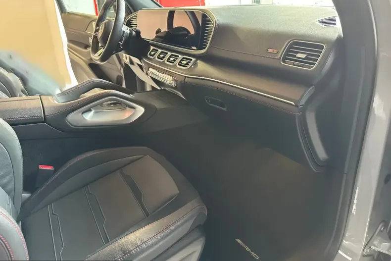 Mercedes-Benz GLE 53 AMG (Clasa GLE) din 2024 cu 18.700 km - oferta MER206038 - foto 19