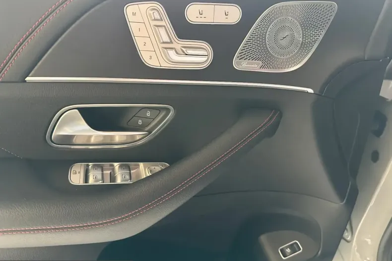 Mercedes-Benz GLE 53 AMG (Clasa GLE) din 2024 cu 18.700 km - oferta MER206038 - foto 21