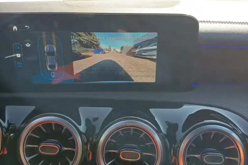 Mercedes-Benz CLA 35 AMG (Clasa CLA) din 2026 cu 50 km - oferta MER206039 - foto 31