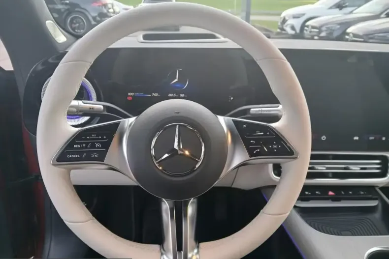 Mercedes-Benz CLA 250 (Clasa CLA) din 2025 cu 6.000 km - oferta MER206043 - foto 14