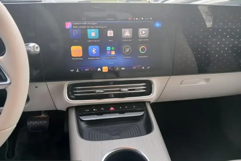 Mercedes-Benz CLA 250 (Clasa CLA) din 2025 cu 6.000 km - oferta MER206043 - foto 17