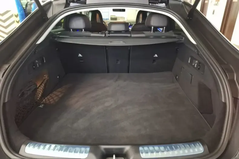 Mercedes-Benz GLC 200 (Clasa GLC) din 2024 cu 5.188 km - oferta MER206044 - foto 5