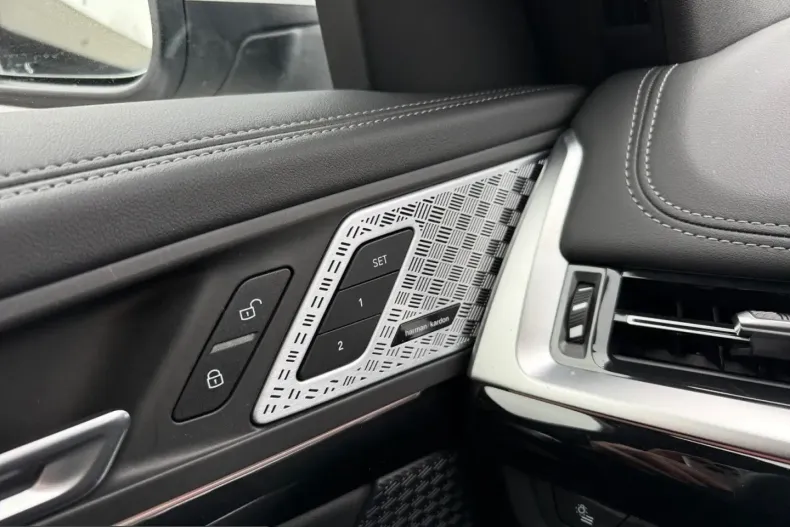 BMW X1 (Seria X) din 2024 cu 27.600 km - oferta BMW206051 - foto 13