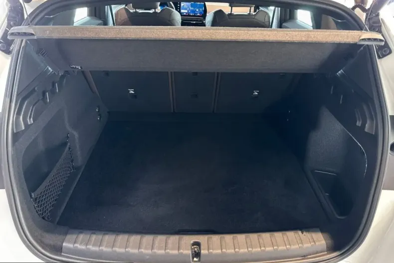 BMW X1 (Seria X) din 2024 cu 63.695 km - oferta BMW206053 - foto 12