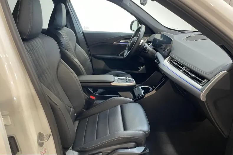 BMW X1 (Seria X) din 2024 cu 92.100 km - oferta BMW206054 - foto 19