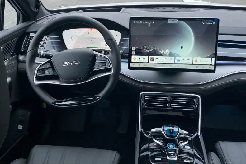 BYD Tang din 2025 cu 24.900 km - oferta BYD206066 - foto 8