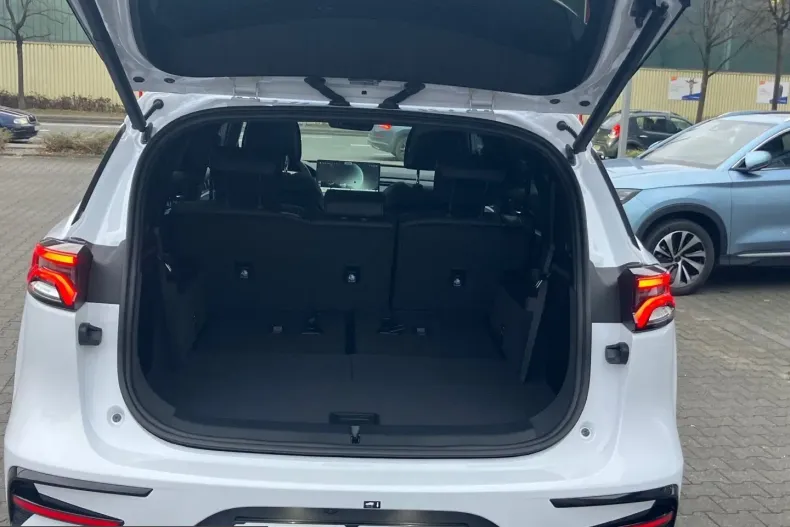 BYD Tang din 2025 cu 24.900 km - oferta BYD206066 - foto 14