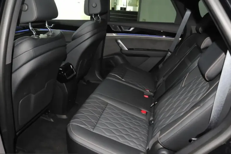 BYD Tang din 2024 cu 17.500 km - oferta BYD206067 - foto 8