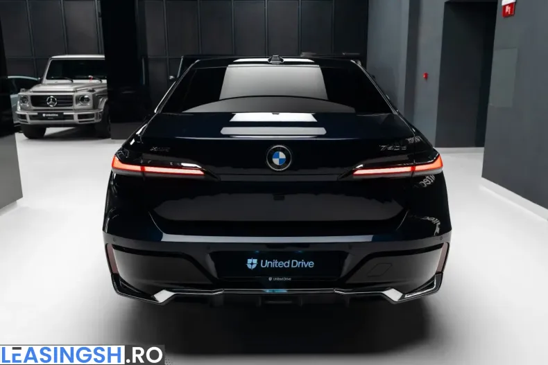 BMW 740 (Seria 7) din 2024 cu 25.300 km - oferta BMW206070 - foto 21