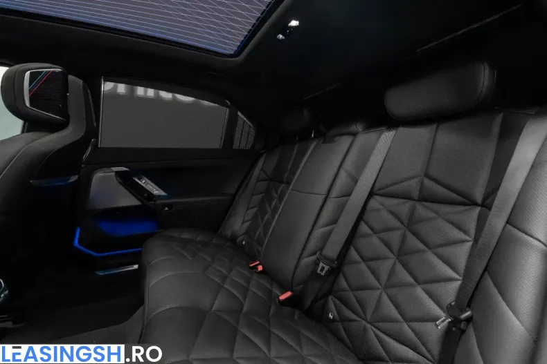 BMW 740 (Seria 7) din 2024 cu 25.300 km - oferta BMW206070 - foto 37
