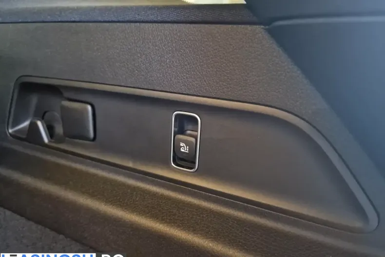 Mercedes-Benz GLE 450 (Clasa GLE) din 2025 cu 13.116 km - oferta MER206074 - foto 19