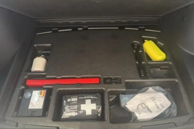 BYD Seal U din 2025 cu 19.990 km - oferta BYD206078 - foto 11