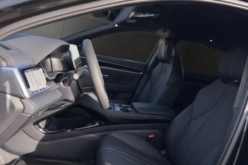 BYD Seal U din 2025 cu 11.990 km - oferta BYD206079 - foto 20