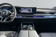 BMW 740 (Seria 7) din 2025 cu 26.135 km - oferta BMW206083 - foto 12